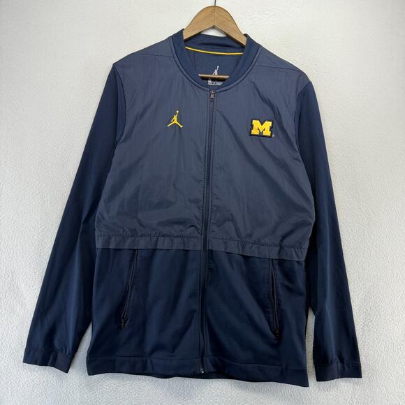 Michigan Wolverines Jacket Men's Medium Lightweight Zip Bomber Jumpman Jordan - Picture 1 of 10